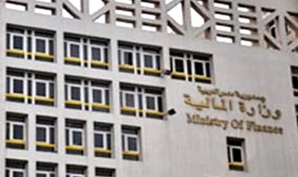 العلاوة الاستثنائية حق للعاملين المتعاقدين على الصناديق الخاصة