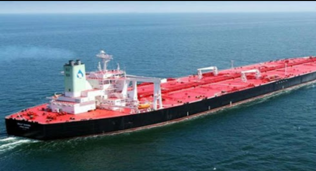 السعودية تستأنف صادراتها النفطية عبر مضيق باب المندب