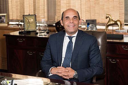 بنك القاهرة ومتلايف يوقعان اتفاقية لتقديم خدمات التأمين البنكى بفروع البنك