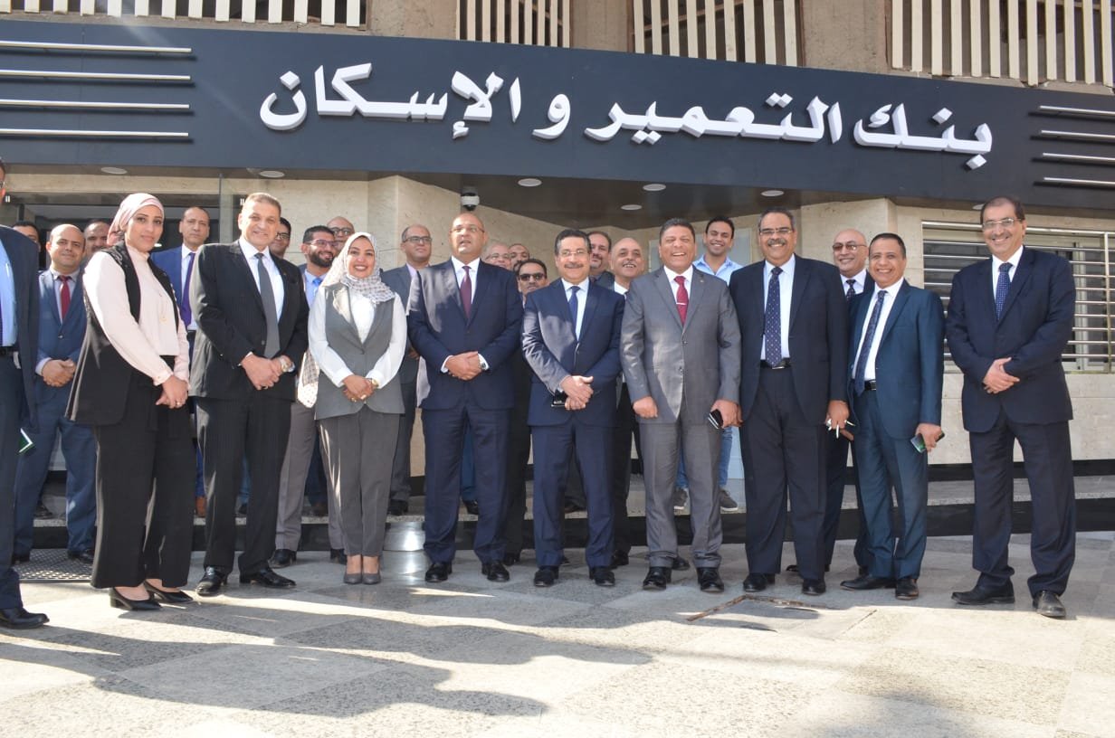 بنك التعمير والإسكان يفتتح فرعا جديدا بمدينة نصر
