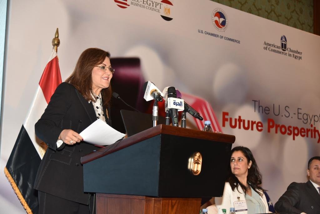 هالة السعيد: انتقال 55 ألف موظف للعاصمة اﻹدارية منتصف 2020