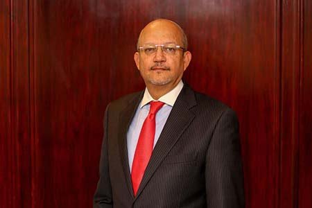 حسين رفاعى: تطوير البنية التكنولوجية لبنك قناة السويس وطرح منتجات وخدمات رقمية جديدة