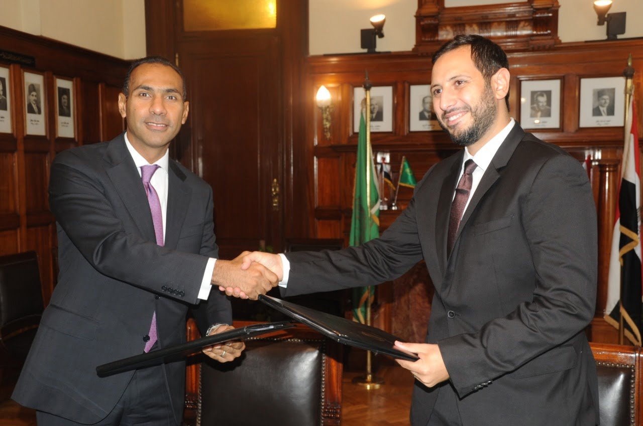 بنك مصر يوقع بروتوكول تعاون مع جامعة سيناء لتوفير خدمات الدفع والتحصيل الإلكترونى للمصروفات