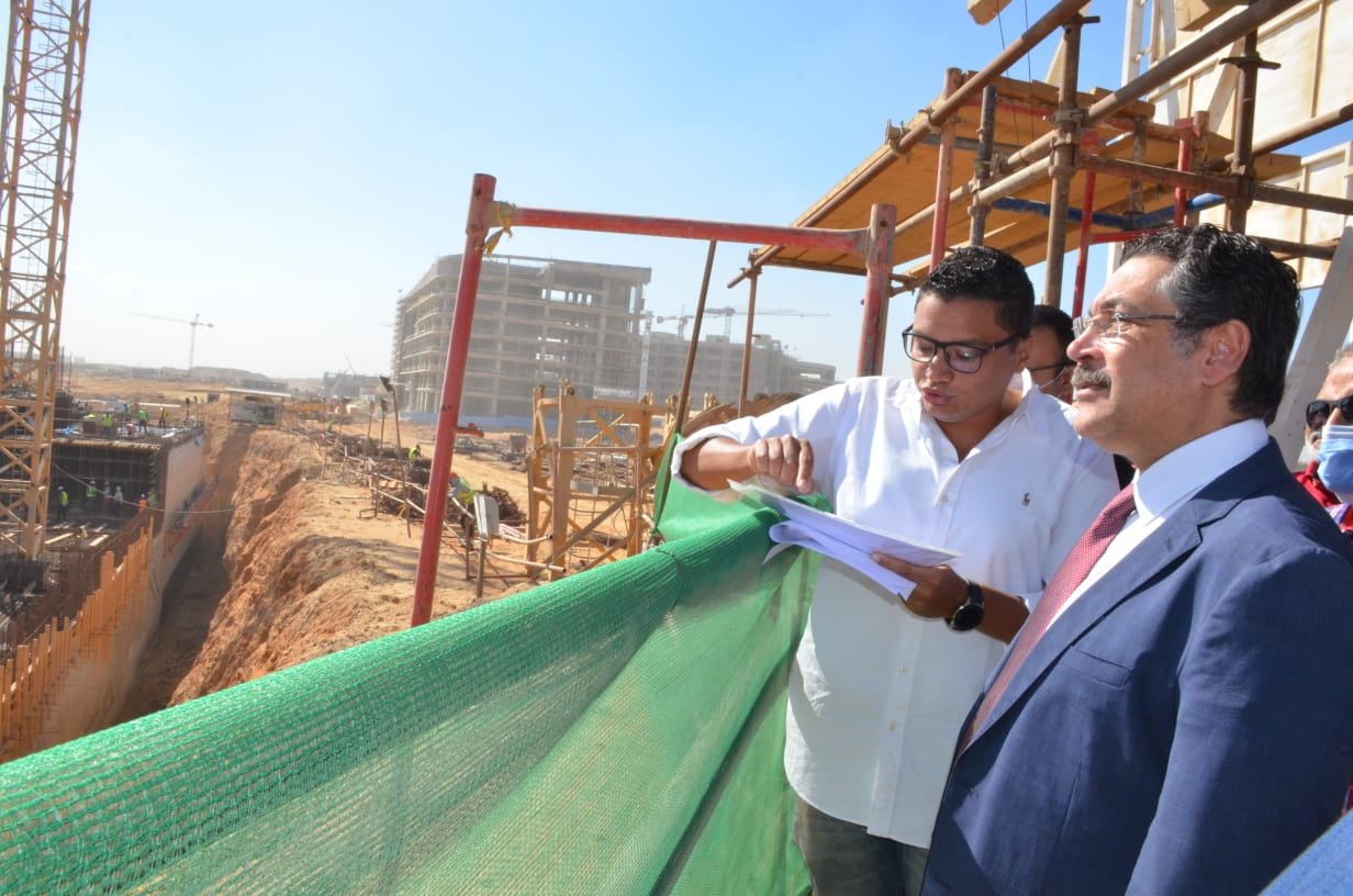 بنك التعمير والإسكان يخطط لأن يكون من أوائل البنوك الموجودة بالعاصمة الإدارية