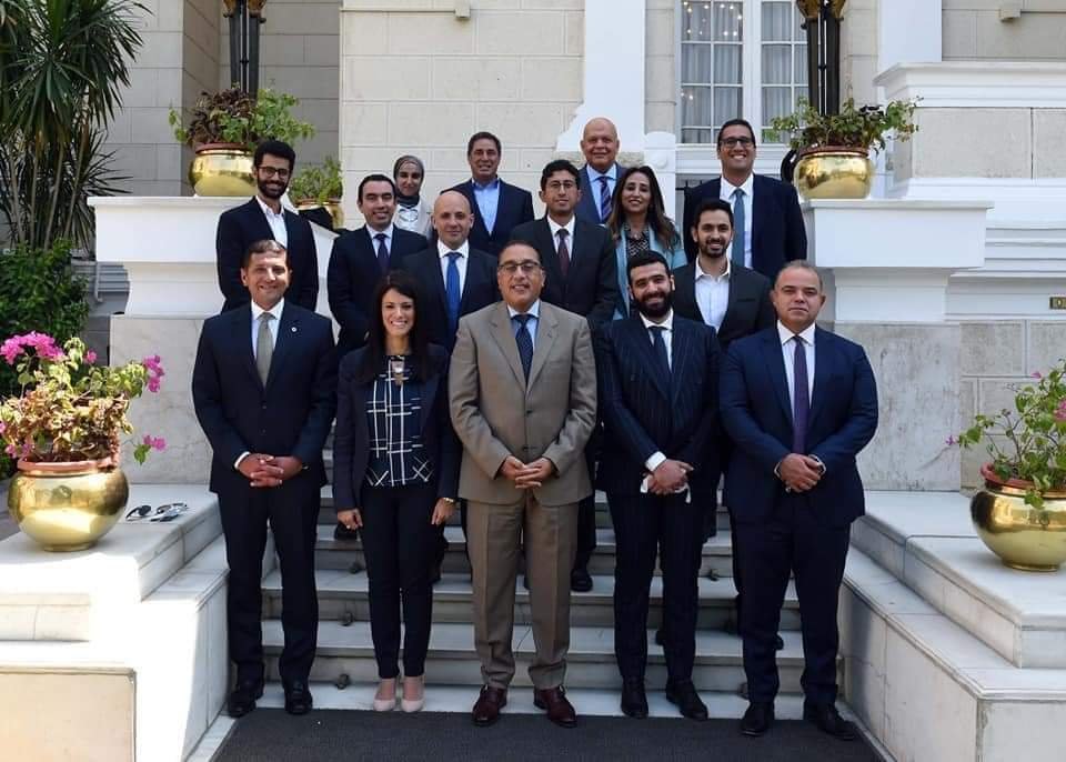 رئيس الوزراء يلتقى الشاب المصرى مصطفى قنديل الرئيس التنفيذى لشركة “سويفل”
