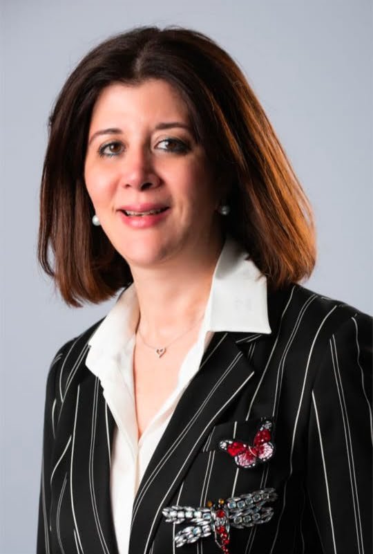 البنك الأهلى المتحد يطلق حملة “شهادة بريميوم الذهبية هتكسبك جوايز فورية”