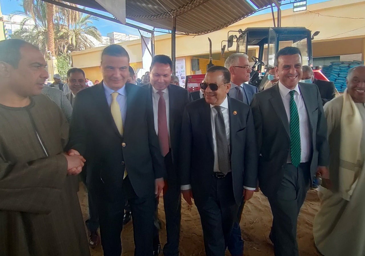 البنك الزراعى المصرى يمول مشروعات إنتاجية وخدمية لدعم الريف وتمكين المرأة