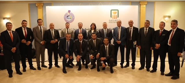 تعاون مشترك بين البنك الأهلى المصرى ووزارة المالية وإدارة المنيا التعليمية لميكنة صرف مستحقات العاملين