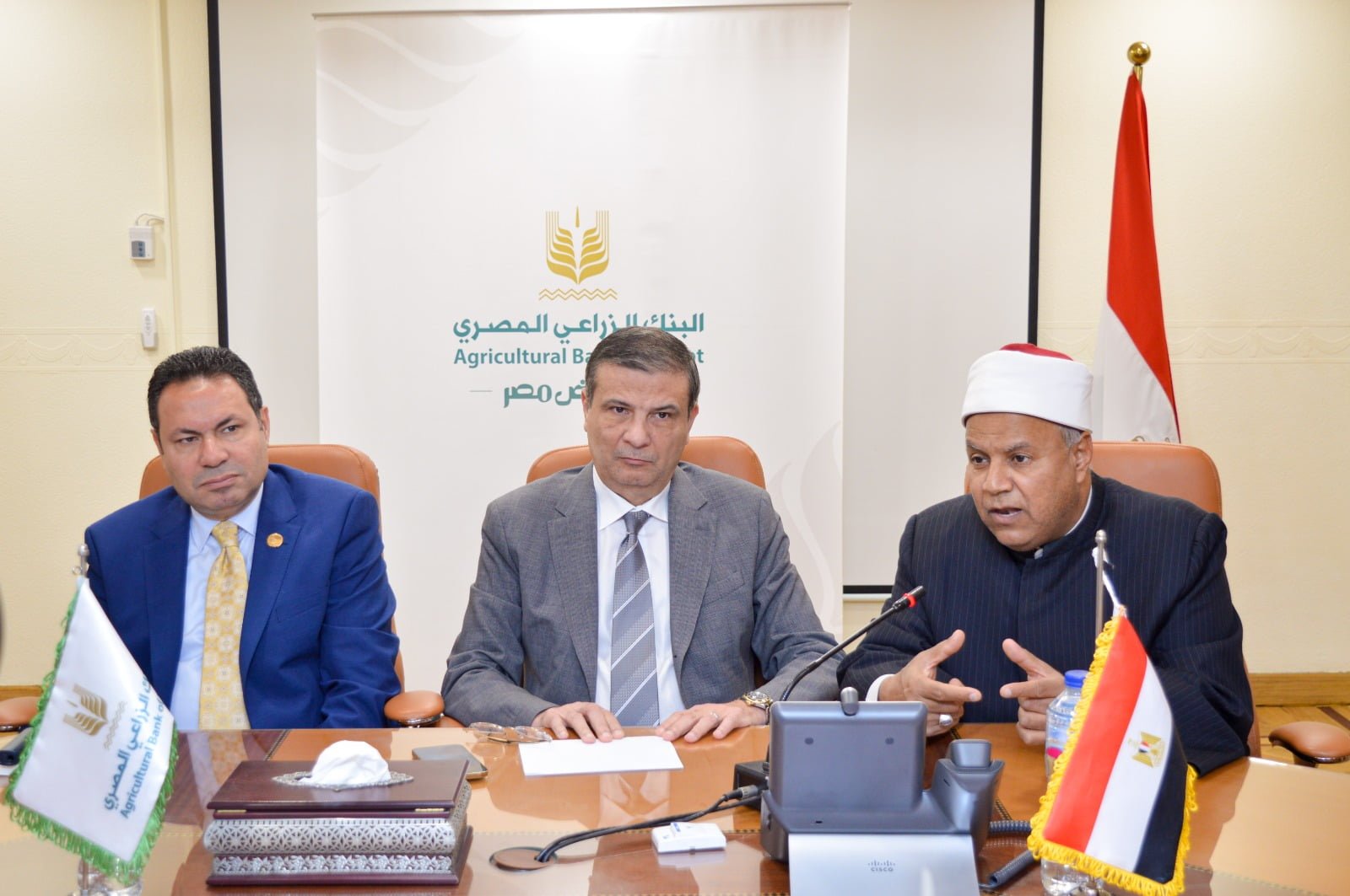 البنك الزراعى المصرى يسهم فى دعم 21 مستشفى