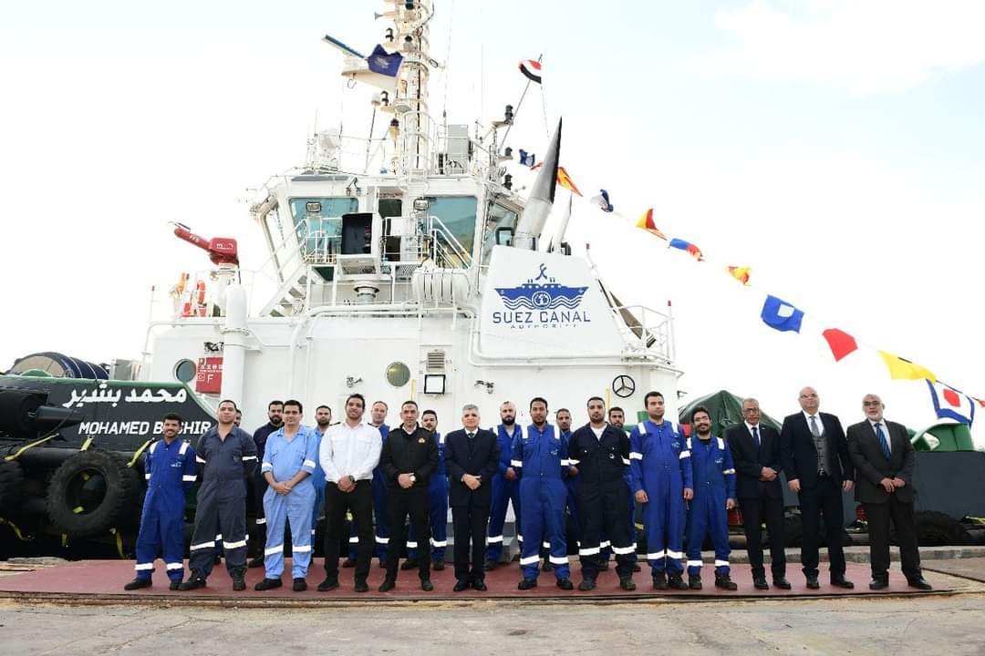 الانتهاء من بناء الحوض العائم بقناة السويس الشهر الجارى