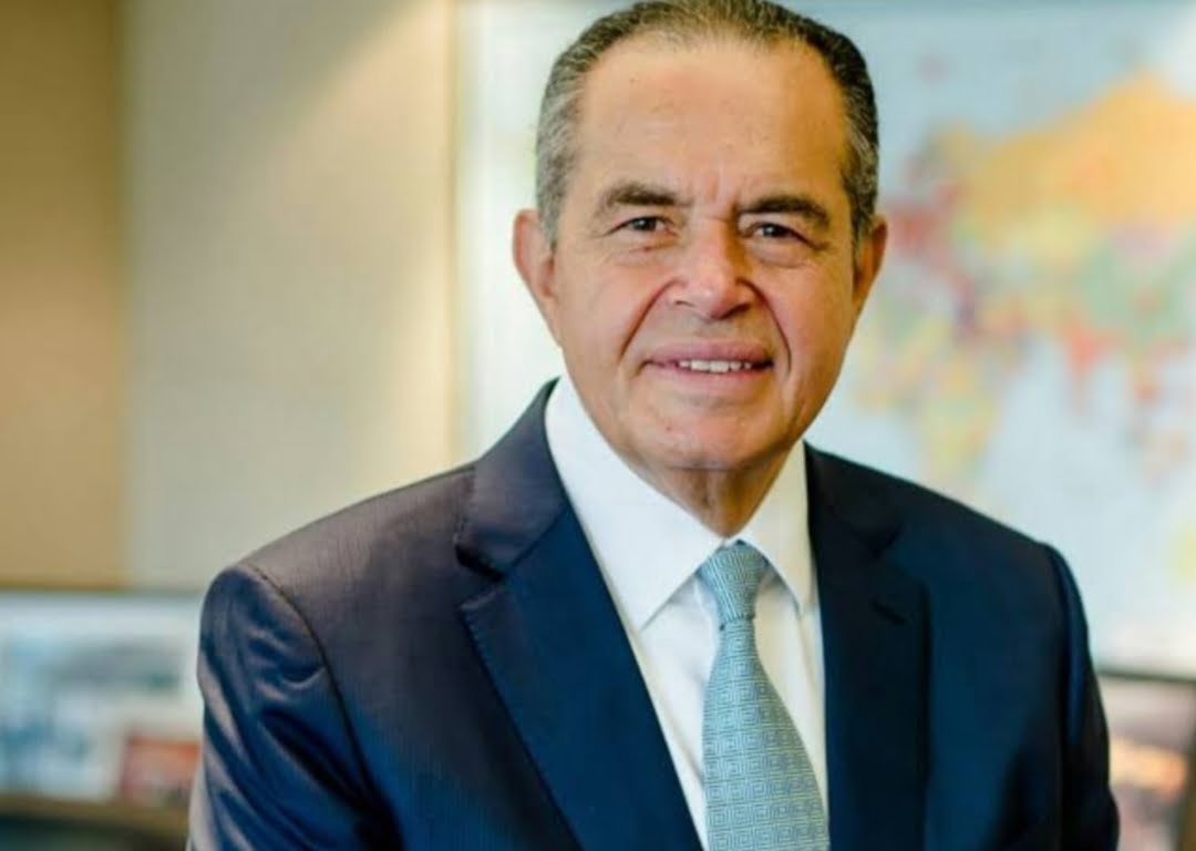 الملياردير المصرى محمد منصور يقترب من امتلاك أحد أندية الدورى الأمريكى لكرة القدم