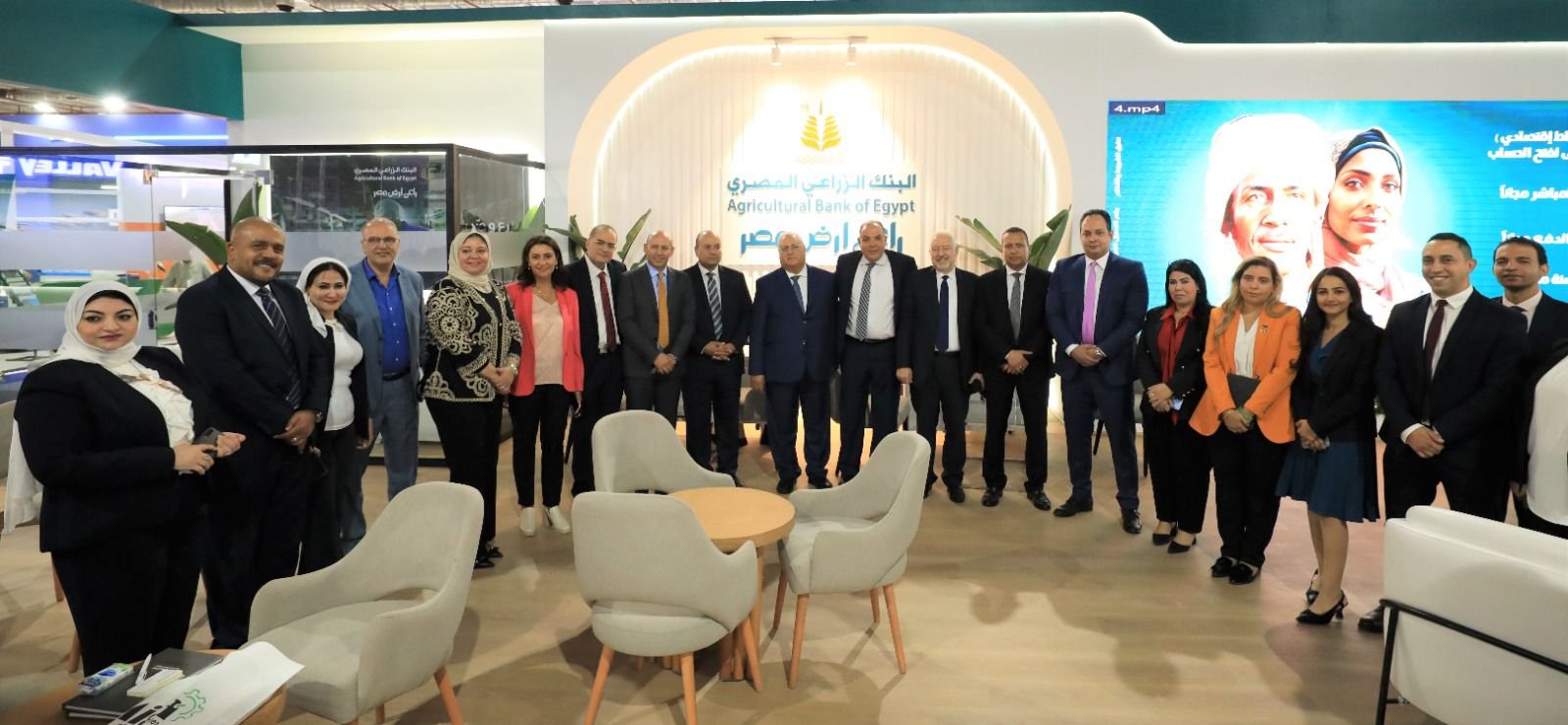 البنك الزراعى المصرى يستعرض أحدث برامجه التمويلية للتنمية الزراعية بمعرض صحارى