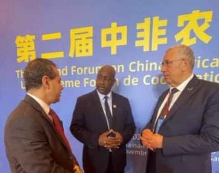 وزير الزراعة يقوم بنشاط مكثف فى الصين