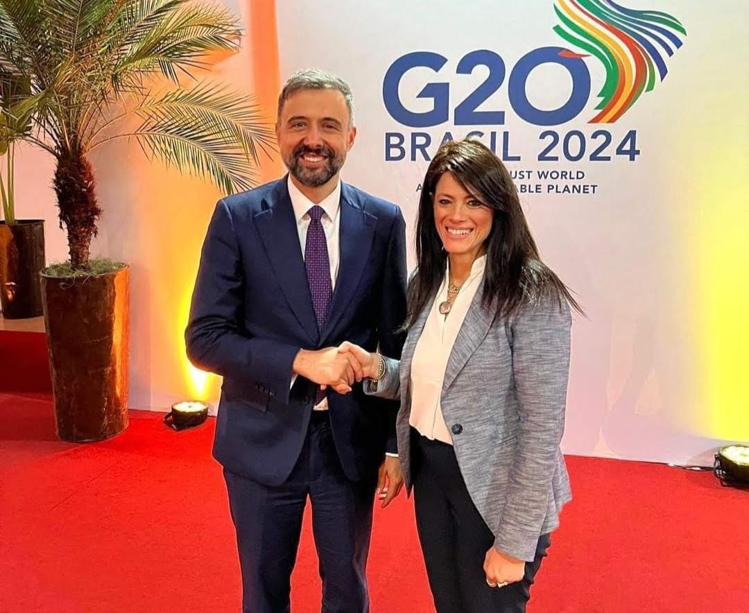 وزيرة التخطيط: الحكومة تبنى اقتصادا تنافسيا جاذبا للاستثمارات من خلال إفساح المجال للقطاع الخاص