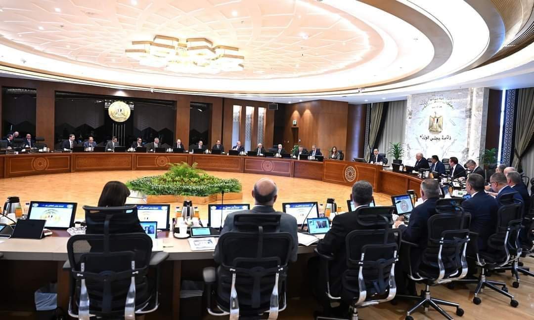 رئيس الوزراء: تقييم أداء المحافظين بمدى تمكين نواب المحافظين من القيام بمهامهم