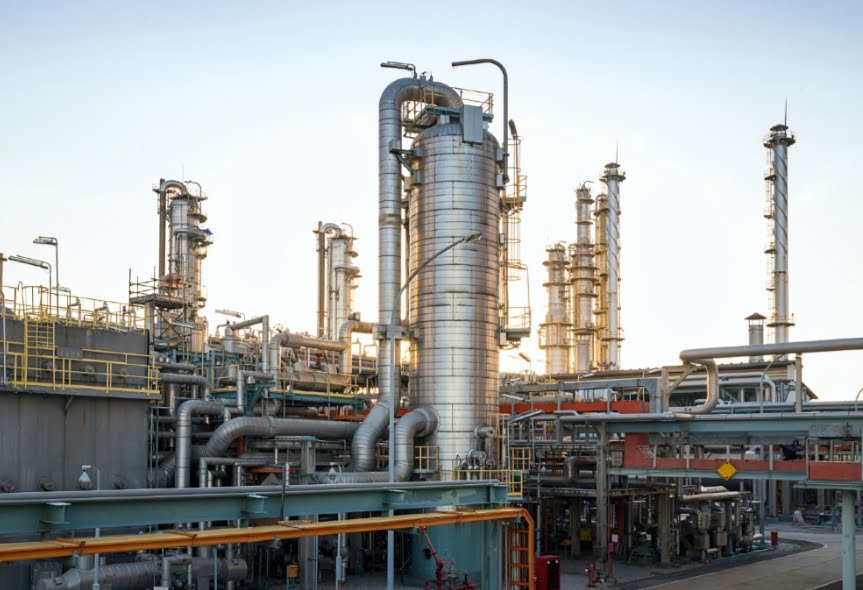 رئيس الوزراء يتابع موقف مشروعات الهيدروجين الأخضر