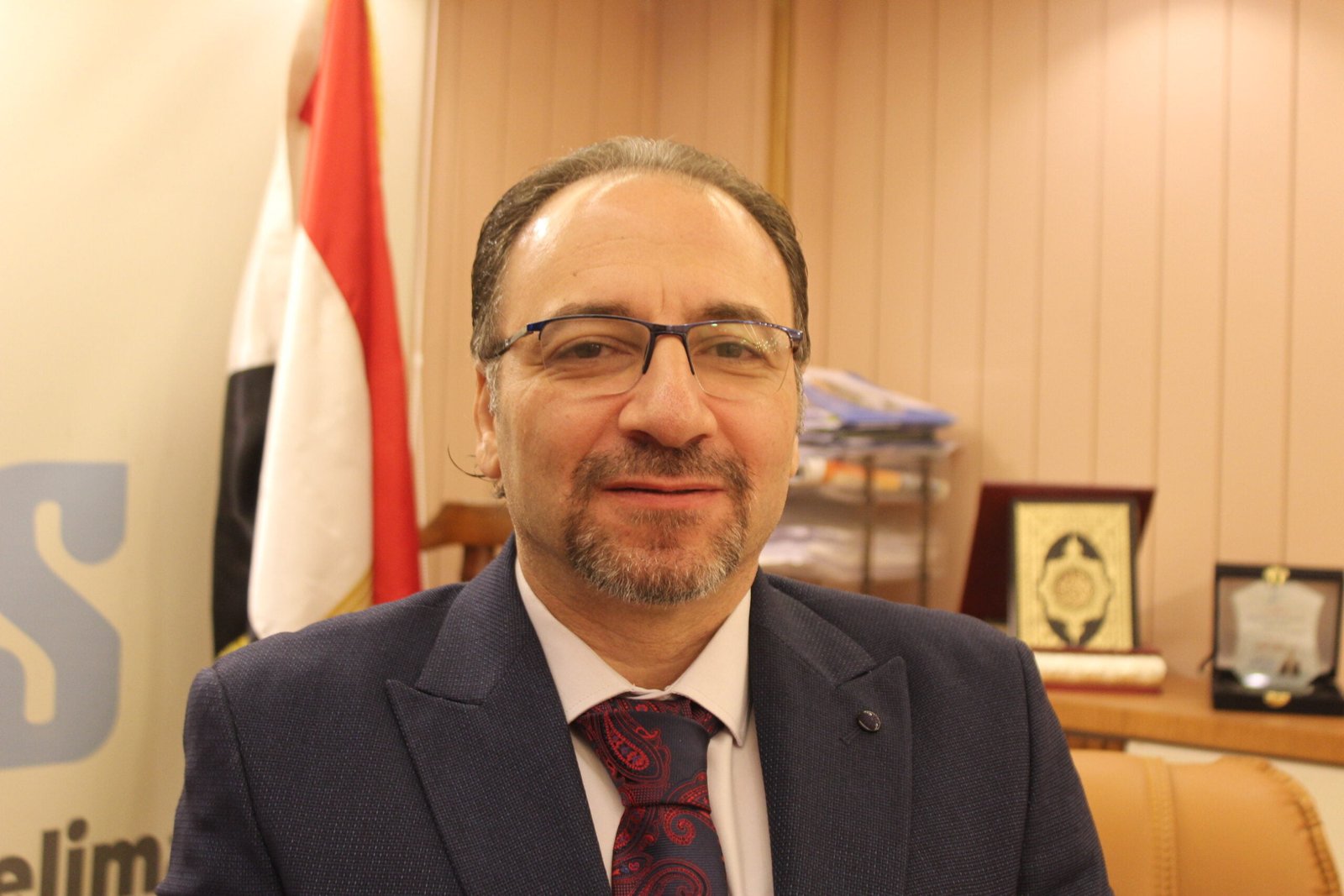 أيمن حامد سليمان المستشار الاقتصادى: الاقتصاد المصرى مقبل على تطوير شامل