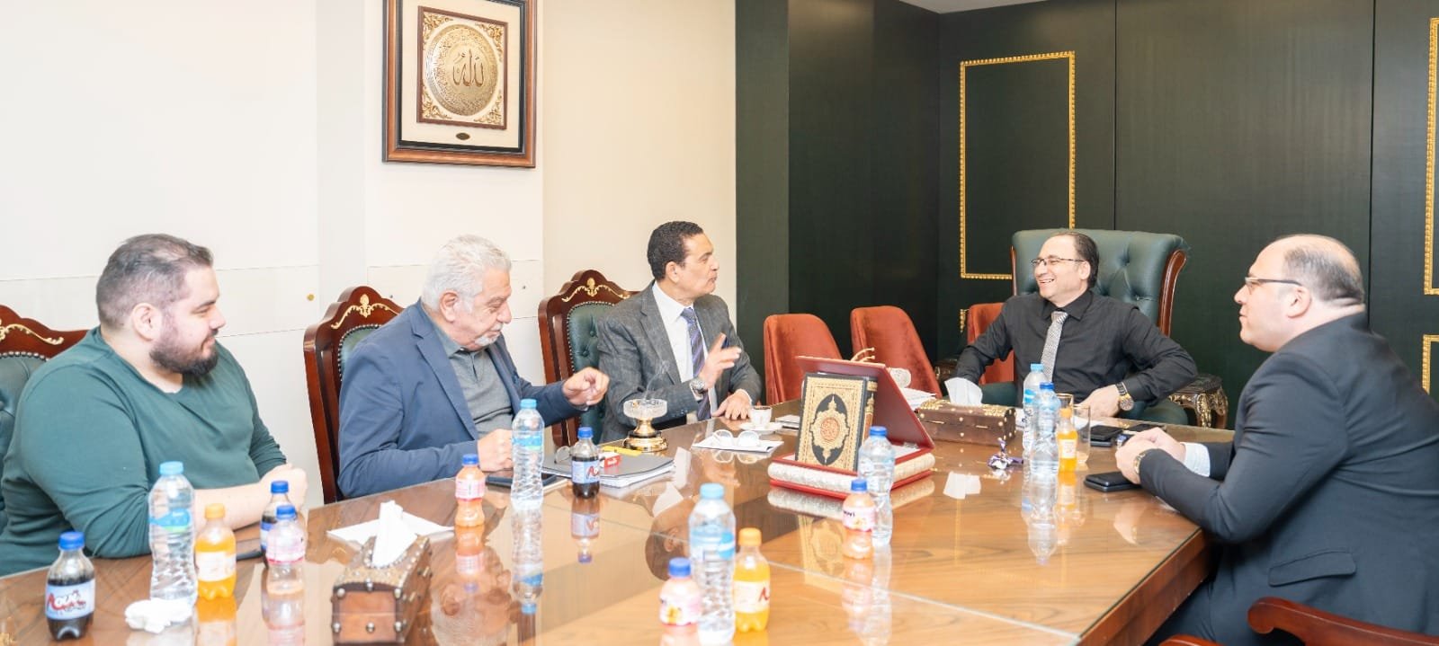 إشادة أجنبية بجهود مجموعة أيمن حامد سليمان لافتتاح مصنع البازلت