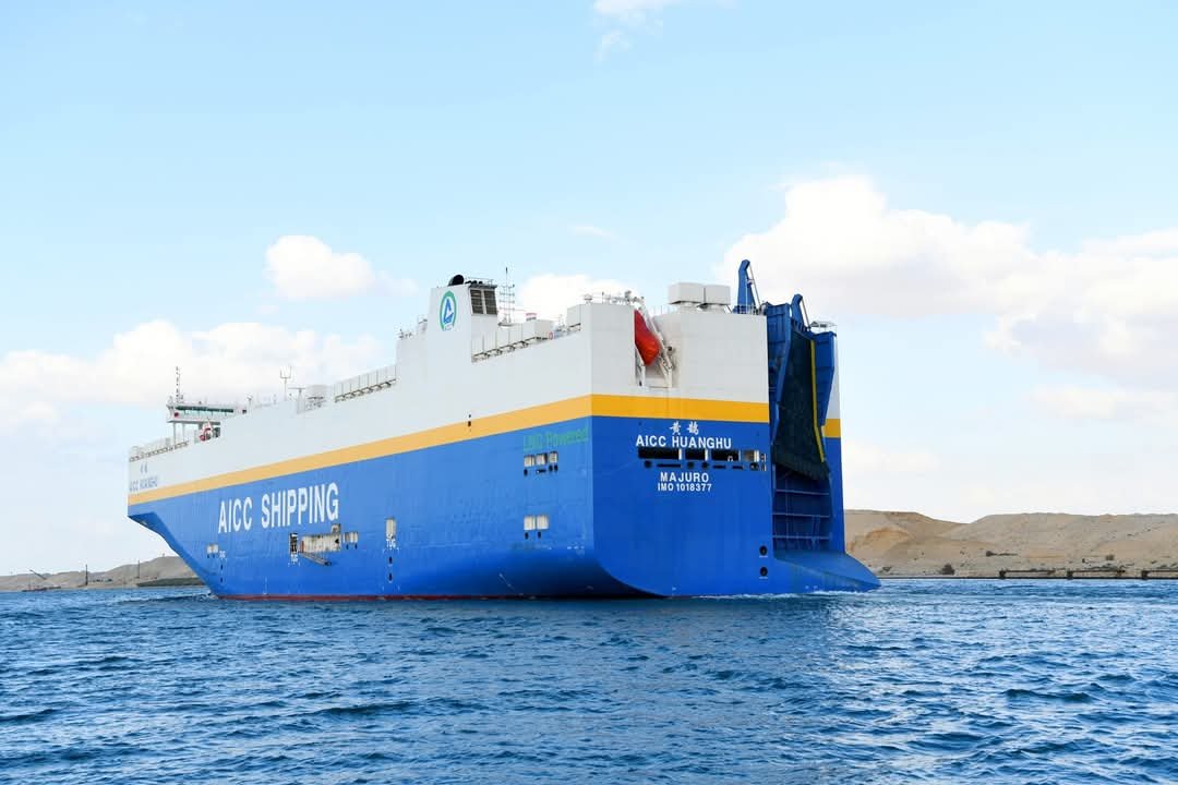 قناة السويس تشهد عبور حاملة سيارات صينية فى رحلتها البحرية الأولى