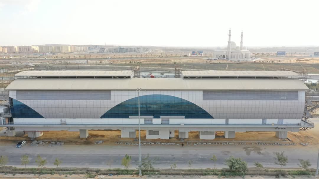 التشطيبات النهائية لمحطات مشروع مونوريل شرق النيل