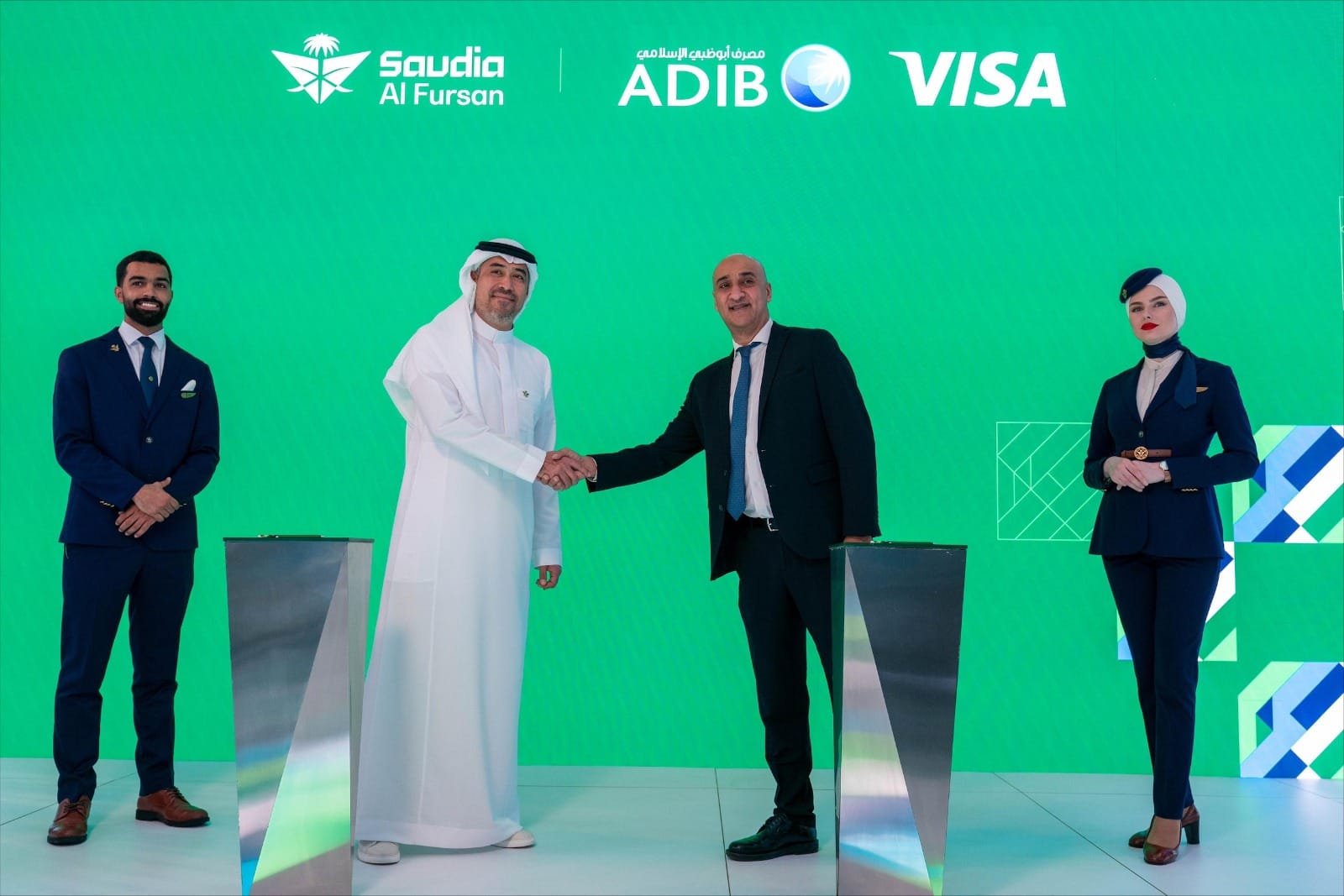 اختيار مصرف «أبو ظبى الإسلامى– مصر ADIB-Egypt» لإطلاق أول بطاقة ائتمان دولية لبرنامج «الفرسان» للخطوط السعودية