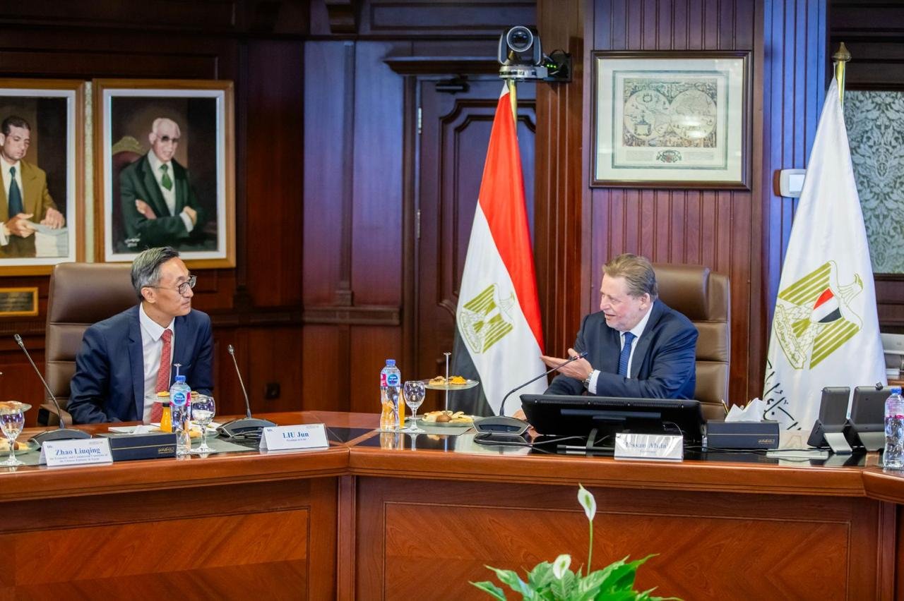 محافظ المركزى المصرى يلتقى رئيس البنك الصناعى والتجارى الصينى لبحث التعاون المشترك