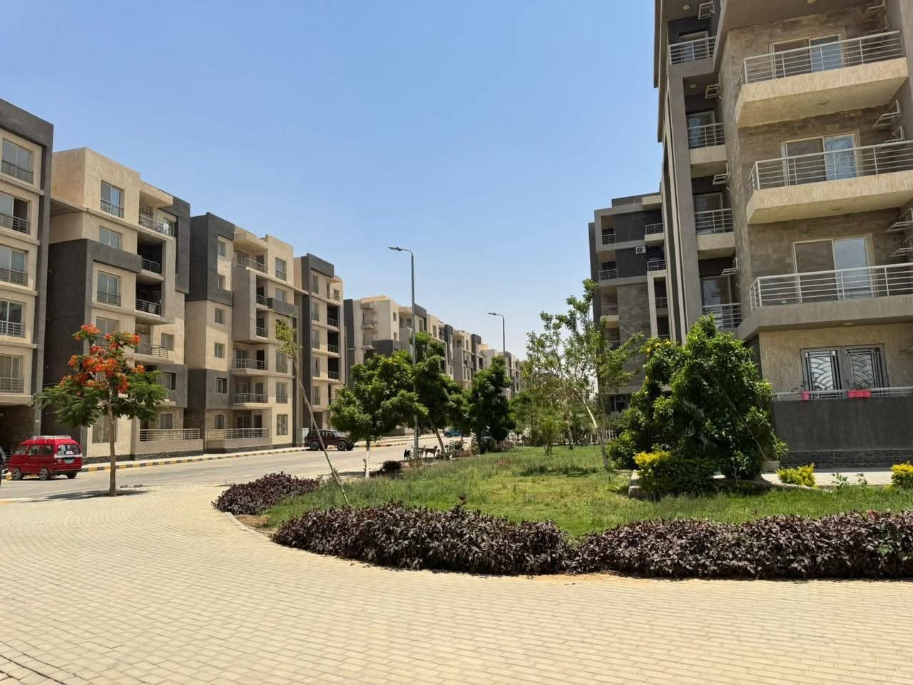 وزير الإسكان: بدء تسليم 1008 وحدات سكنية من وحدات جنة مصر بالقاهرة الجديدة غدا