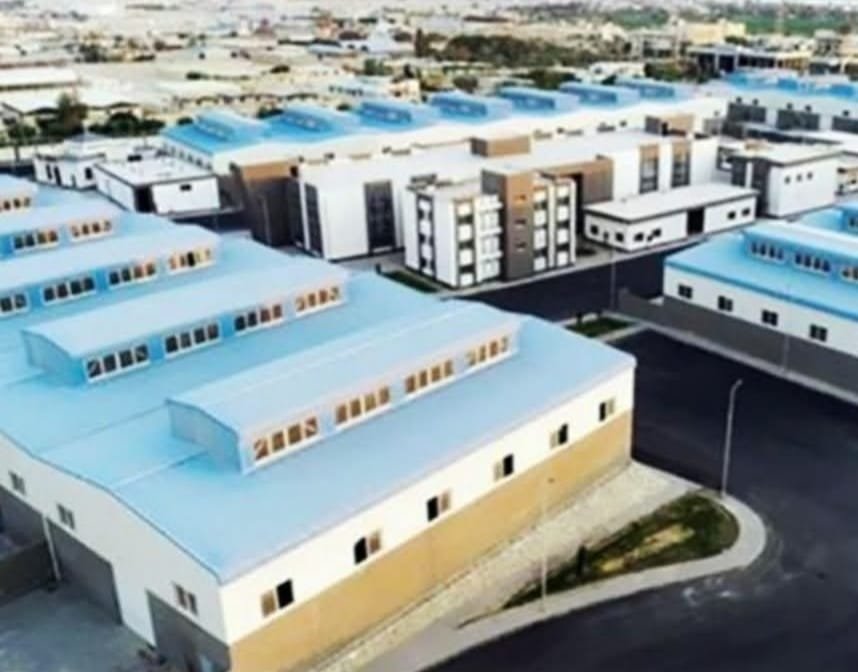 وزارة الصناعة تطرح 386 وحدة صناعية كاملة المرافق داخل 12 مجمعا صناعيا بـ 11 محافظة