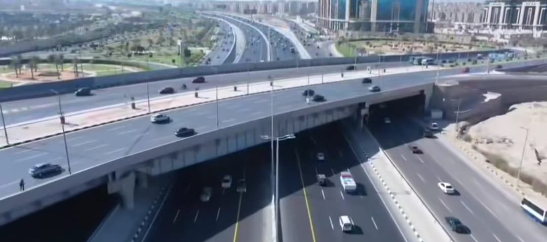 تحويلات مؤقتة لتسهيل حركة المرور السبت بمناسبة افتتاح المتحف المصرى الكبير