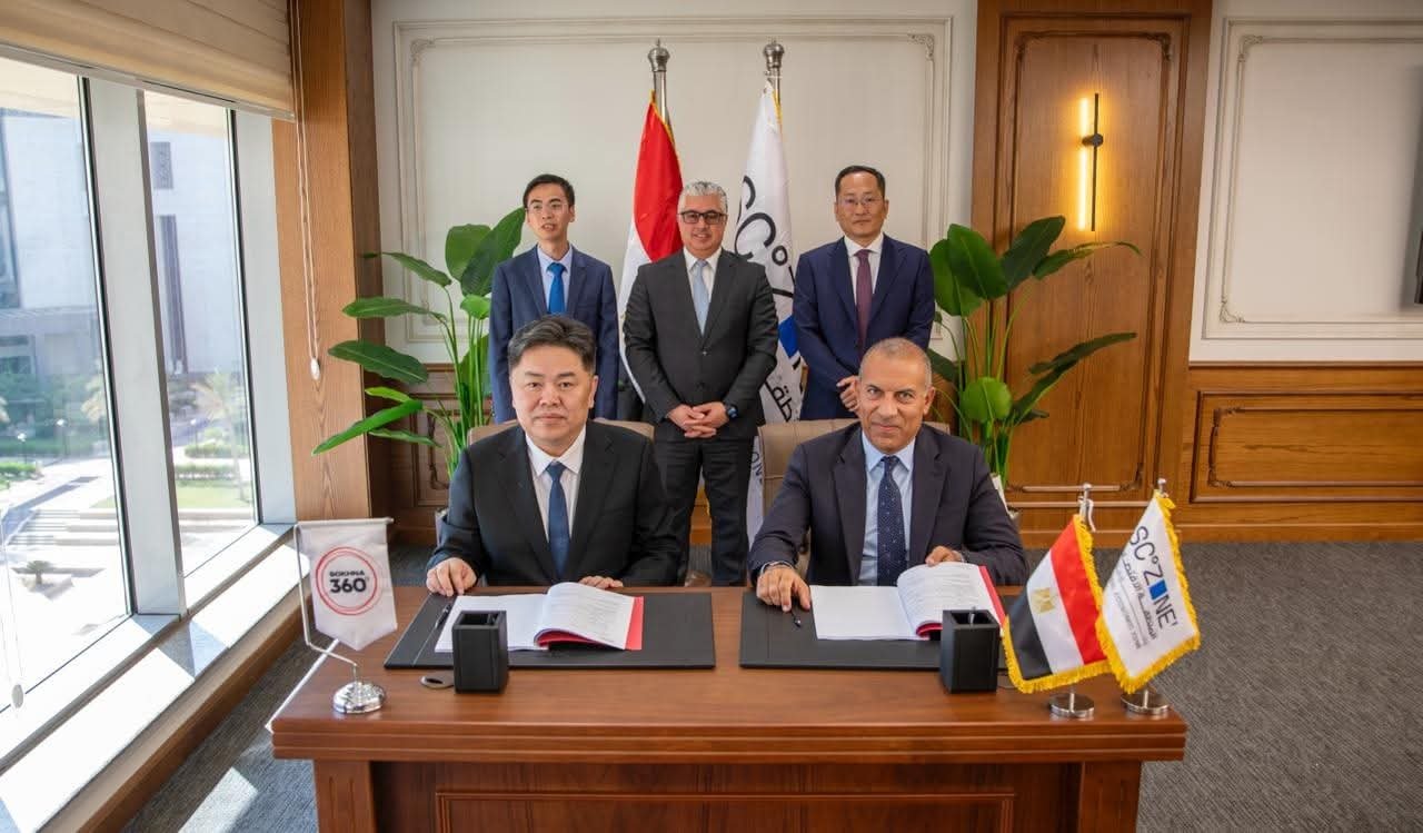 باستثمارات تتجاوز 65 مليون دولار..  توقيع عقود 4 مشروعات جديدة بالمنطقة الصناعية بالسخنة