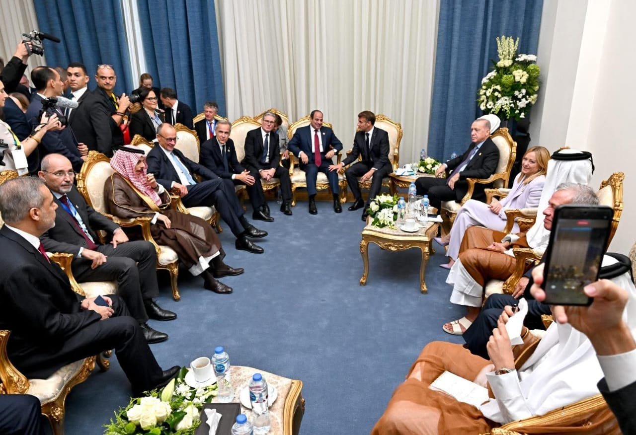 على هامش قمة شرم الشيخ للسلام.. اجتماع للرئيس السيسة مع قادة وزعماء الدول المشاركة