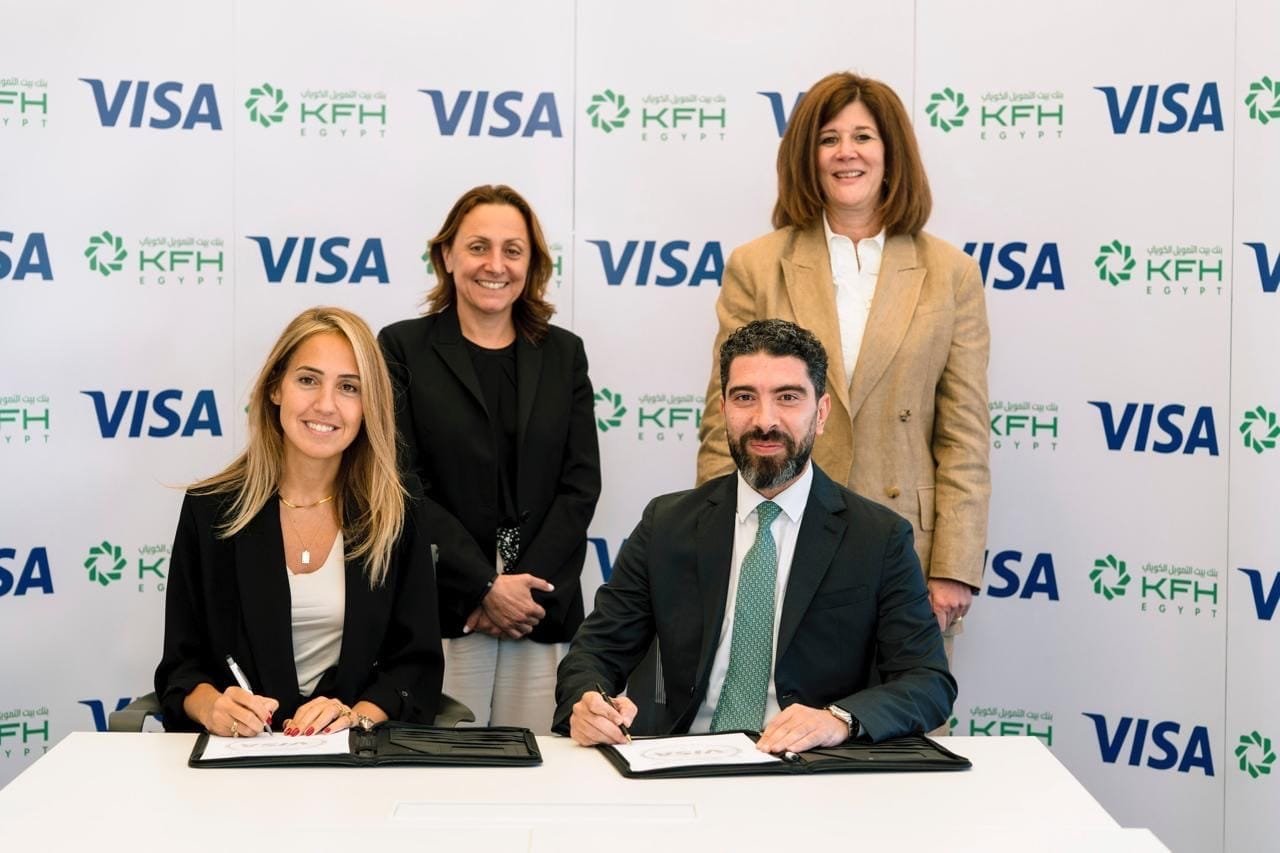 بيت التمويل الكويتى– مصر يوقع اتفاقية شراكة استراتيجية طويلة الأجل مع “فيزا”