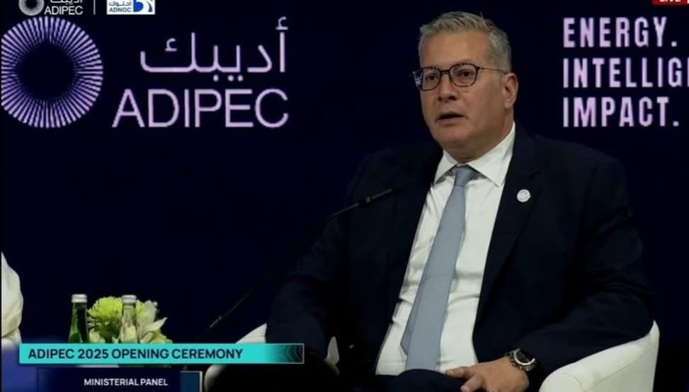 مشاركة بترولية ناجحة لمصر  فى مؤتمر أديبك 2025 للطاقة