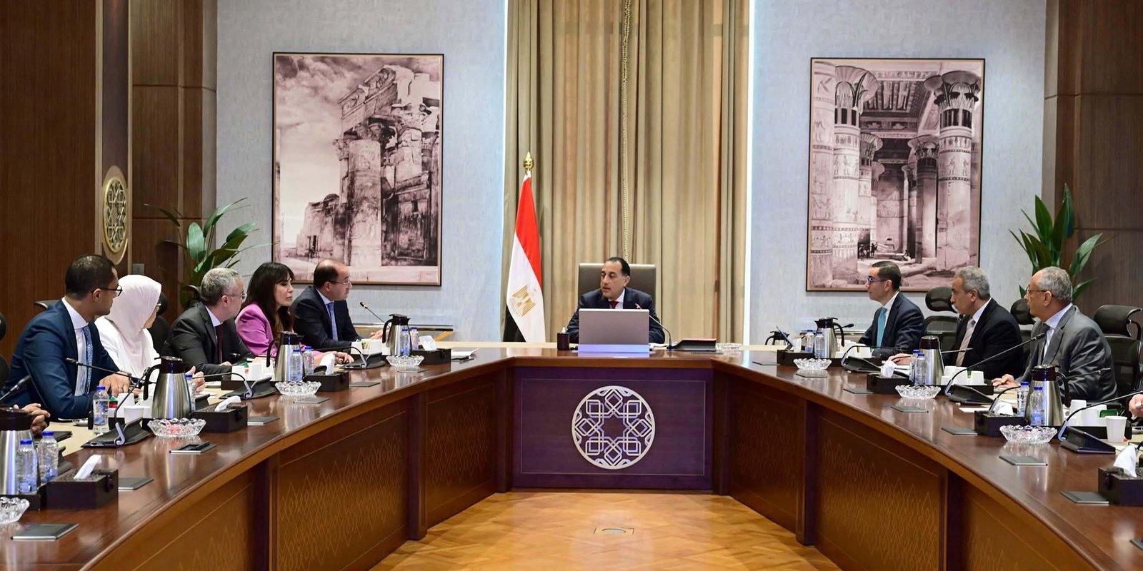 رئيس الوزراء يتابع الموقف التنفيذى لخطة تطوير المنظومة الجمركية