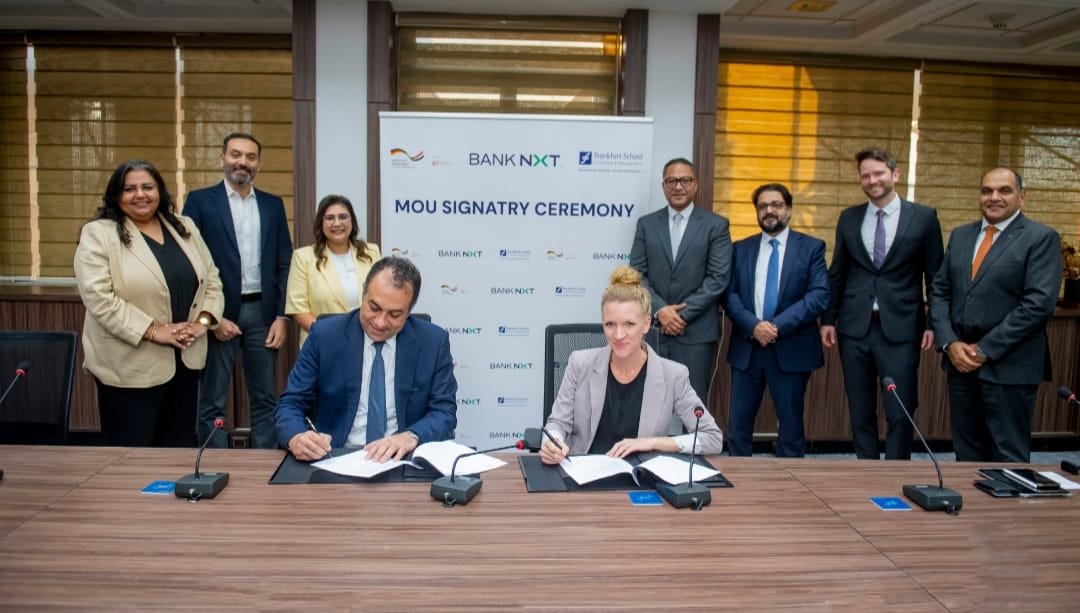 بنك نكست يوقّع مذكرة تفاهم مع كلية فرانكفورت للتمويل والإدارة وشركة شيمونيكس لدعم استراتيجيته للتحول المناخي ضمن برنامج التنمية الألماني GREET