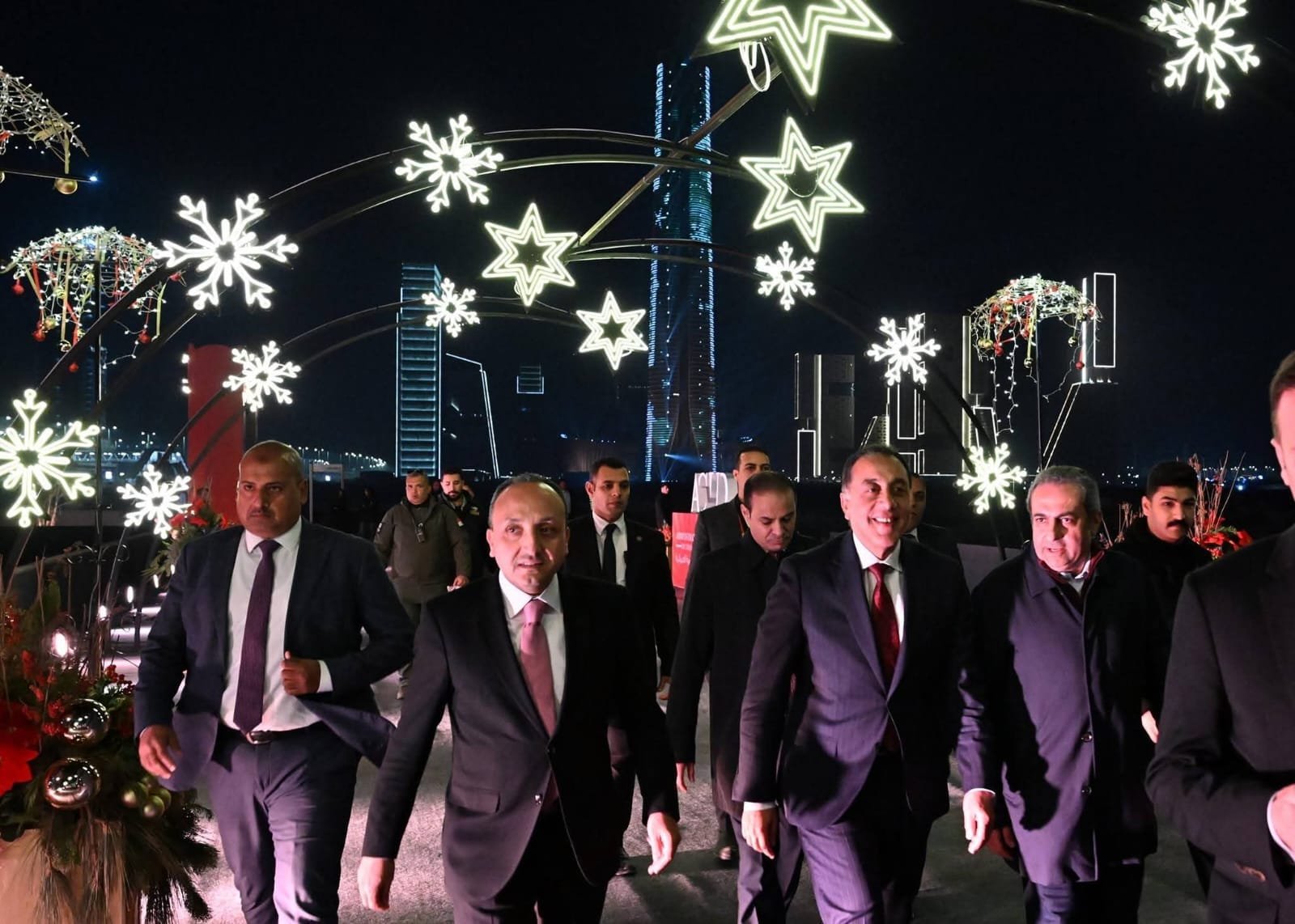 رئيس الوزراء يشارك المحتفلين بالعام الجديد فى احتفالية شركة العاصمة الجديدة