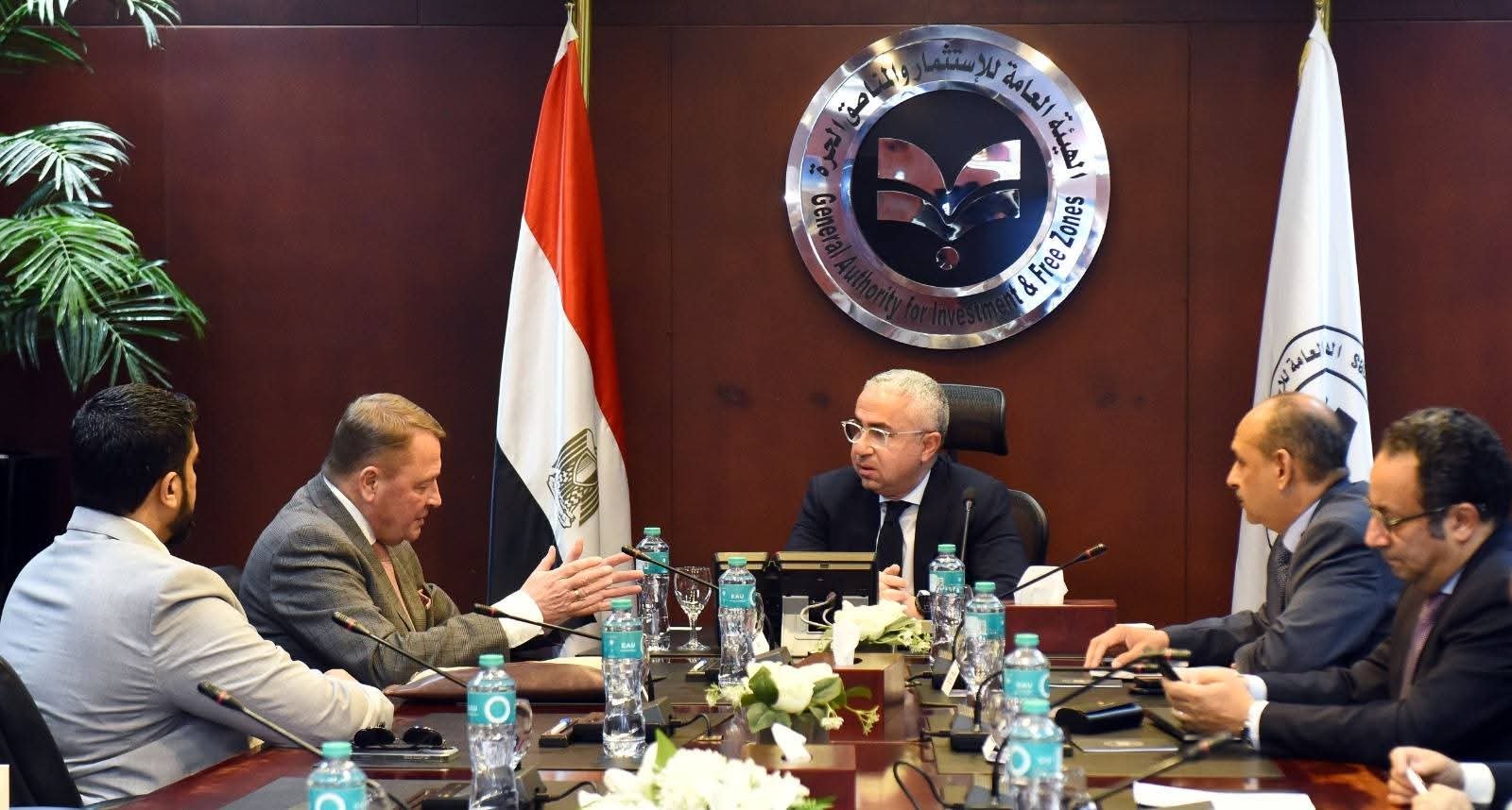 شركة جارديان جلاس تبحث توسع نشاطها في مصر