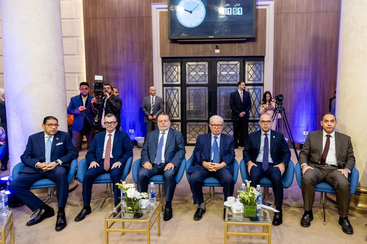 البورصة المصرية تكرم البنك التجاري الدولى مصر لحصوله على جائزة أفضل بنك في مجال التمويل المستدام على مستوى القارة أفريقيا لعام 2025