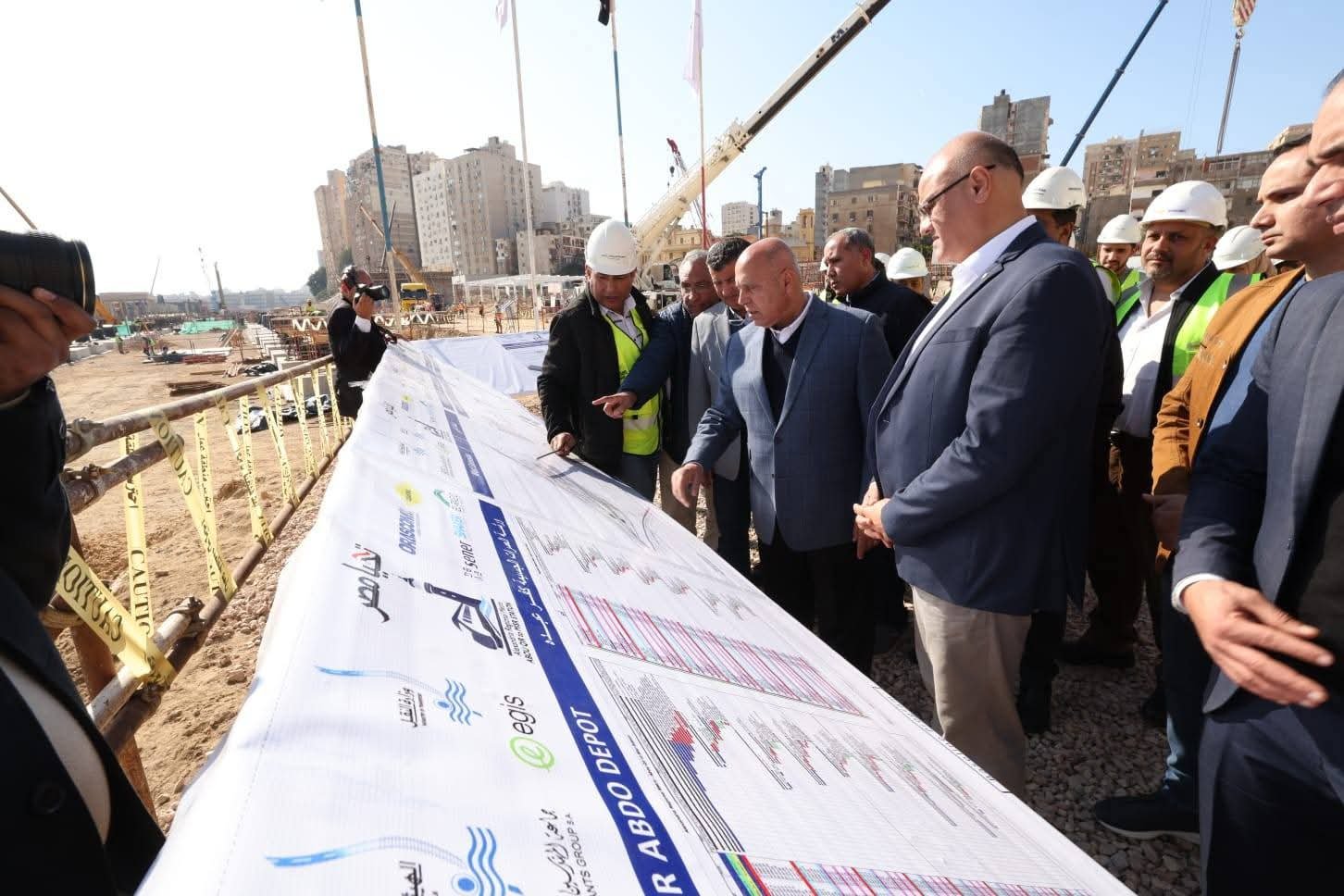 وزير النقل يتفقد مواقع العمل ومسار ومحطات مشروع المرحلة الأولى من مترو الإسكندرية( أبوقير -محطة مصر)