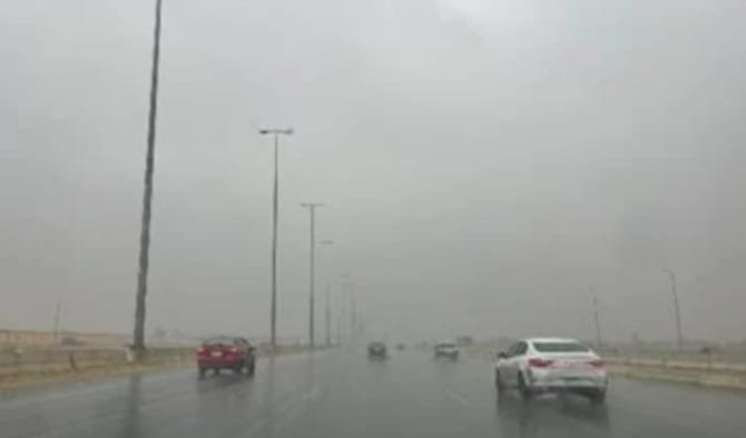 وزير النقل يتابع انتظام حركة المواصلات تزامنًا مع موجة الطقس السيئ