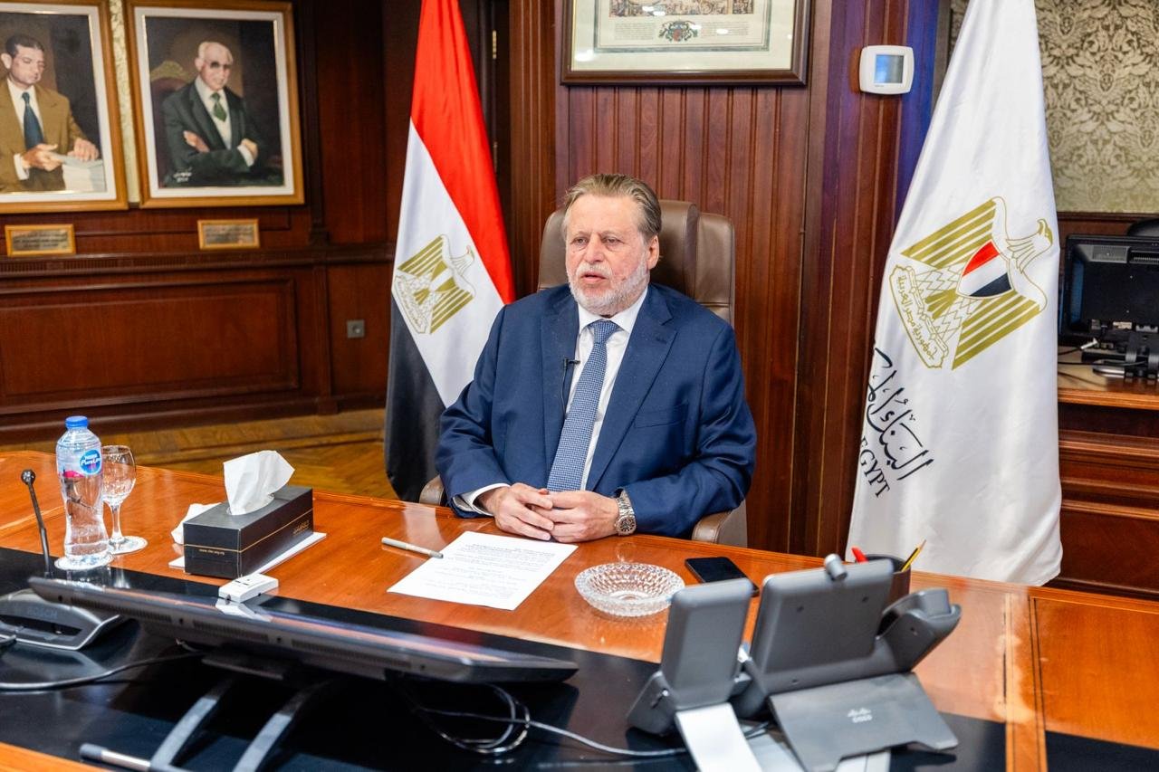 محافظ المركزي يشارك عبر الفيديو كونفرنس ضمن اجتماعات الربيع لصندوق النقد والبنك الدوليين