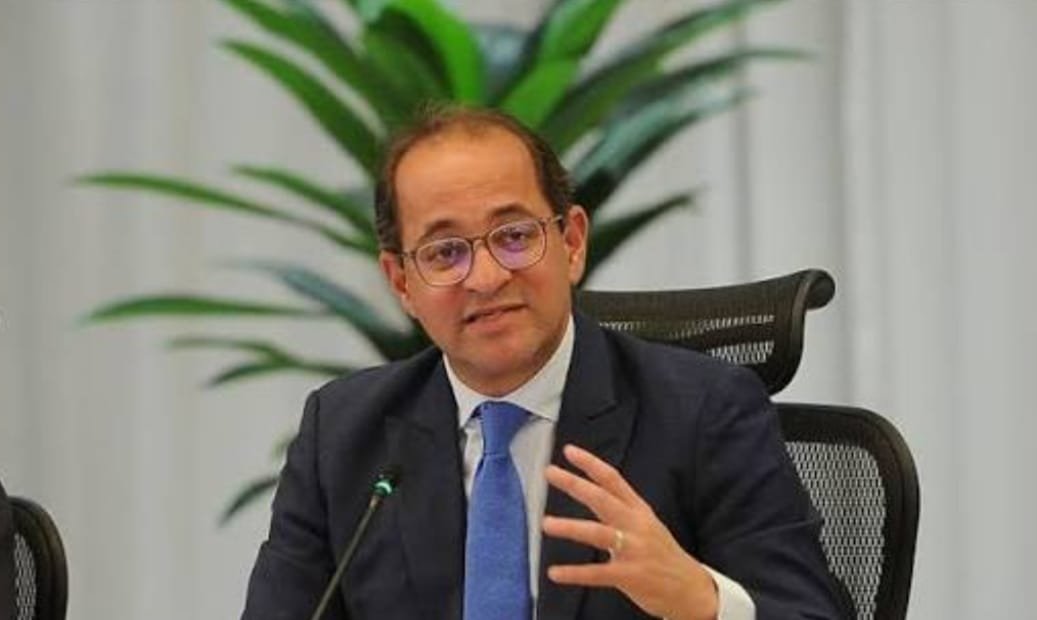 وزير المالية يبعث برسائل طمأنة للمواطنين والمستثمرين