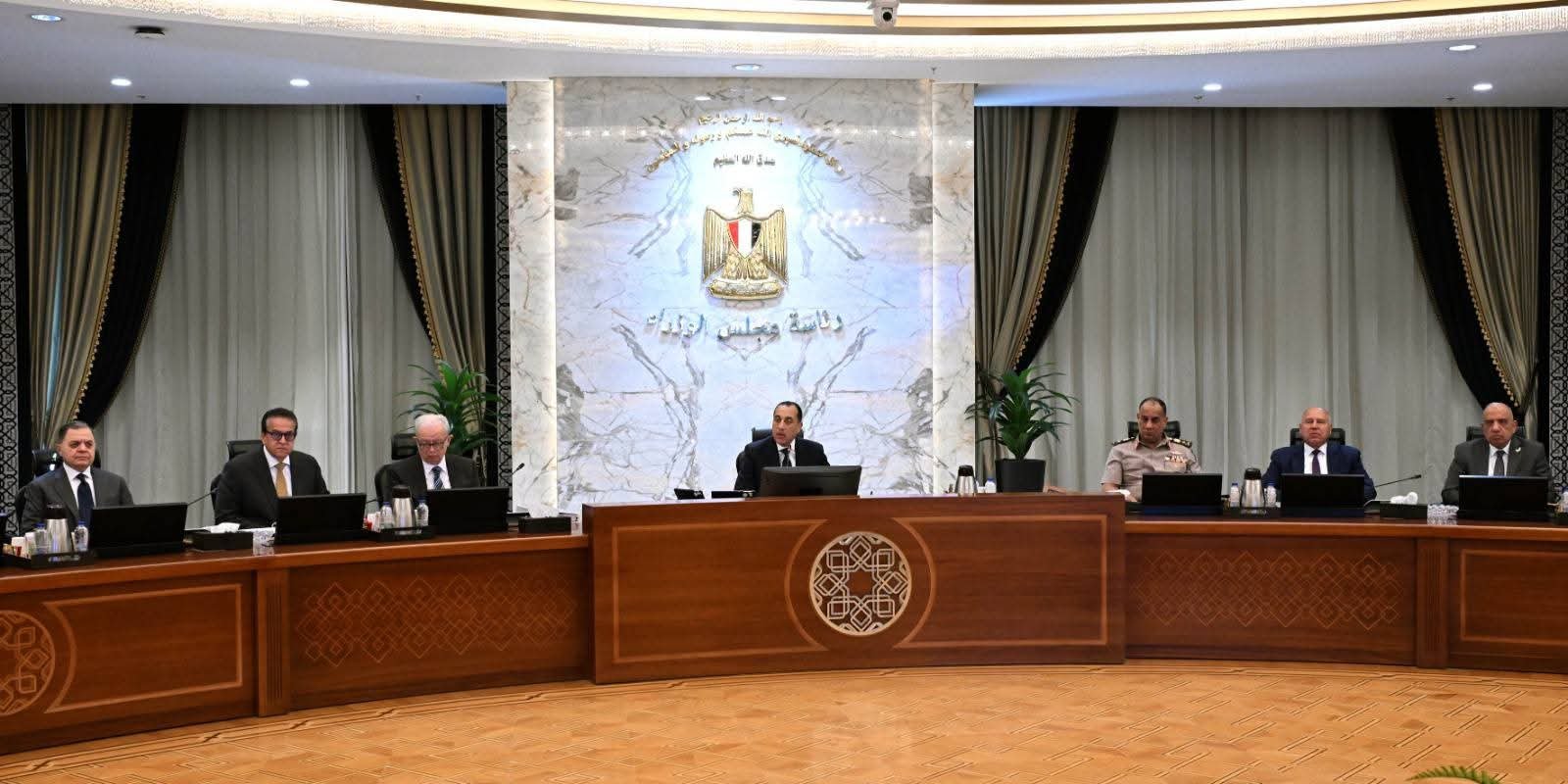 مدبولى: توجيهات الرئيس بتغطية احتياجات الدولة من السلع الاستراتيجية لمدد كافية