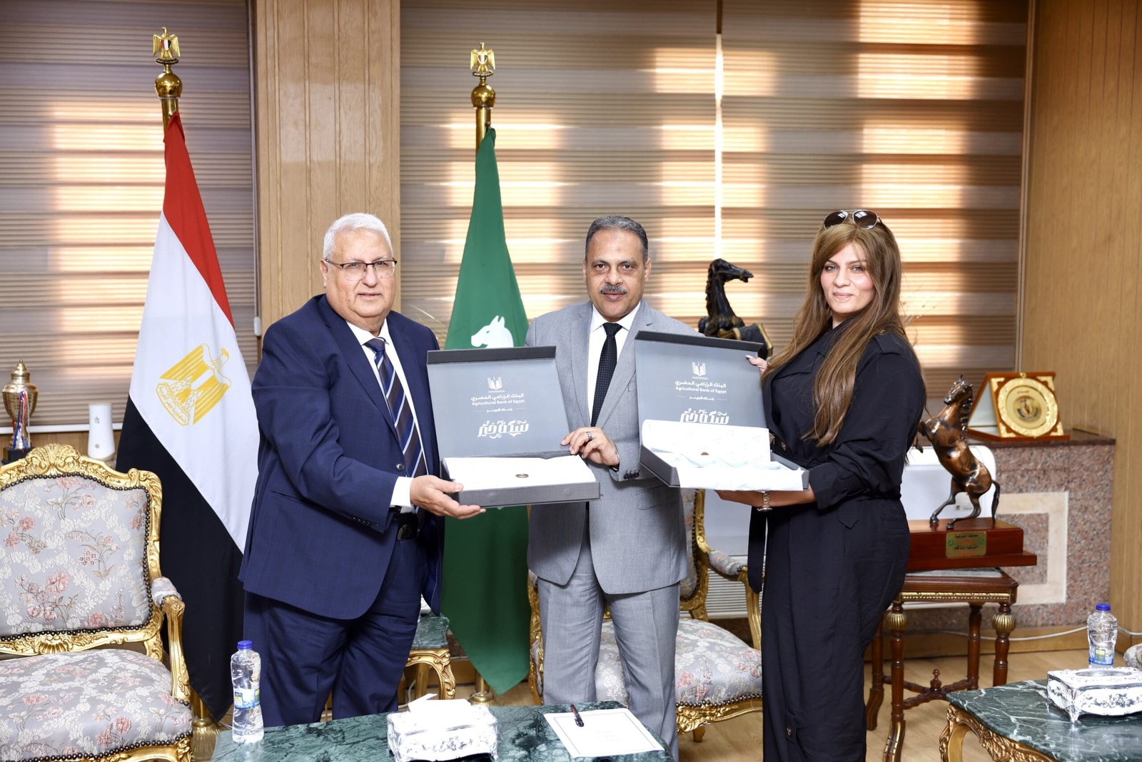 البنك الزراعي المصري يُطلق مبادرة “سكة خير” في الشرقية بتوزيع كوبونات السلع الغذائية على الأسر الأكثر احتياجًا بالمحافظة