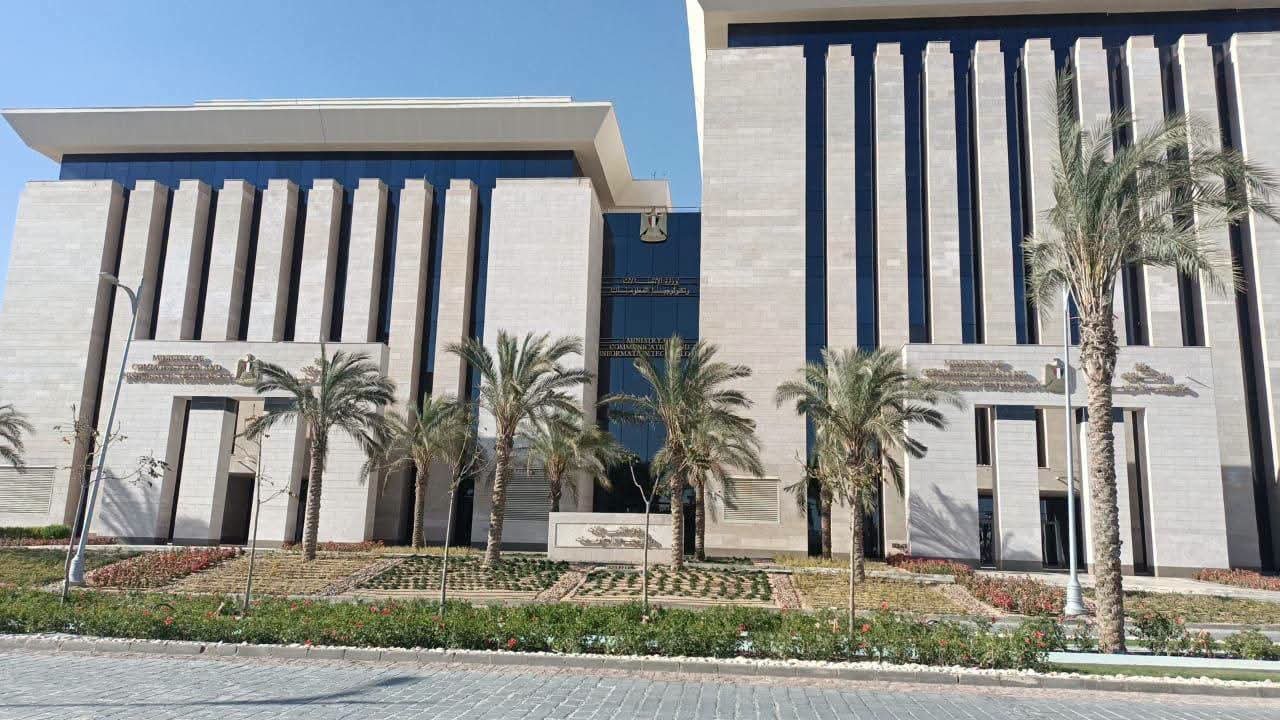 مصر رئيسًا لفريقي عمل حوكمة الذكاء الاصطناعي والحوسبة الكمية باللجنة العربية الدائمة بمجلس الوزراء العرب
