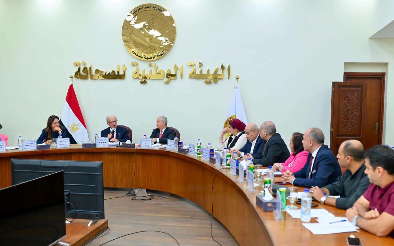 متابعة جهود إعادة هيكلة المؤسسات الصحفية القومية وتعزيز الاستدامة المالية