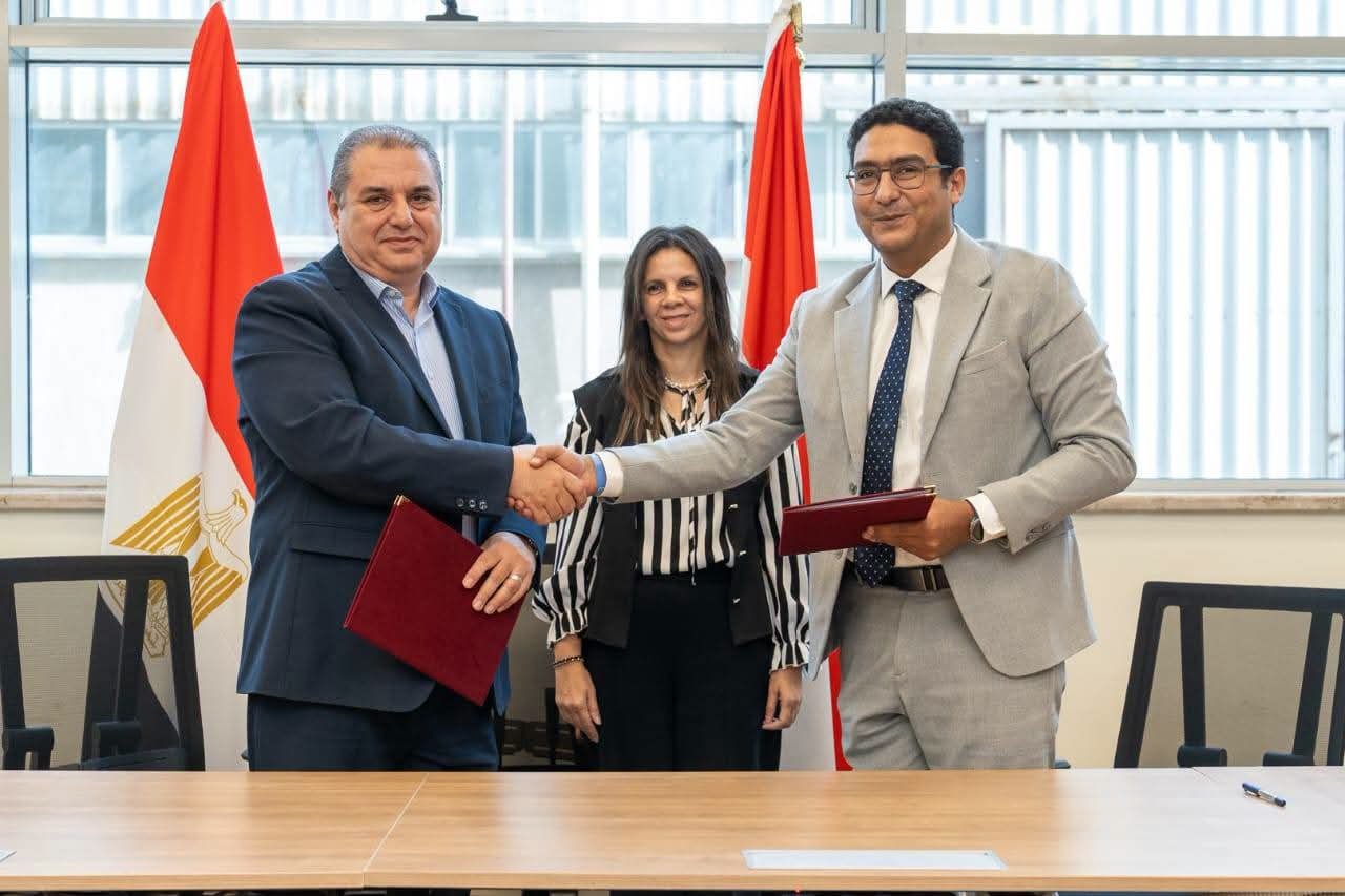 “المواصفات والجودة” توقع بروتوكول تعاون مع “فوتون إكس” في مجالات الاختبارات الهندسية وتقييم مطابقة المنتجات وتوفير خدمات فنية للمصنعين